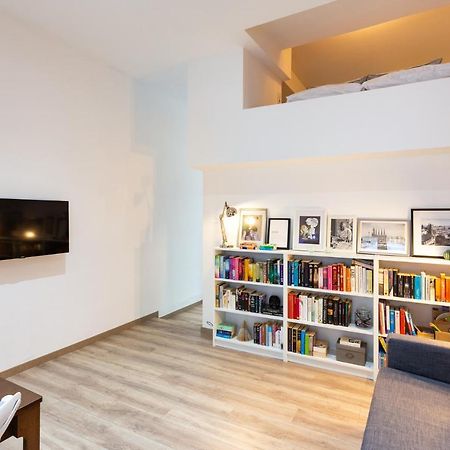 Stay U-Nique Apartments Travessera II Barcelona Luaran gambar