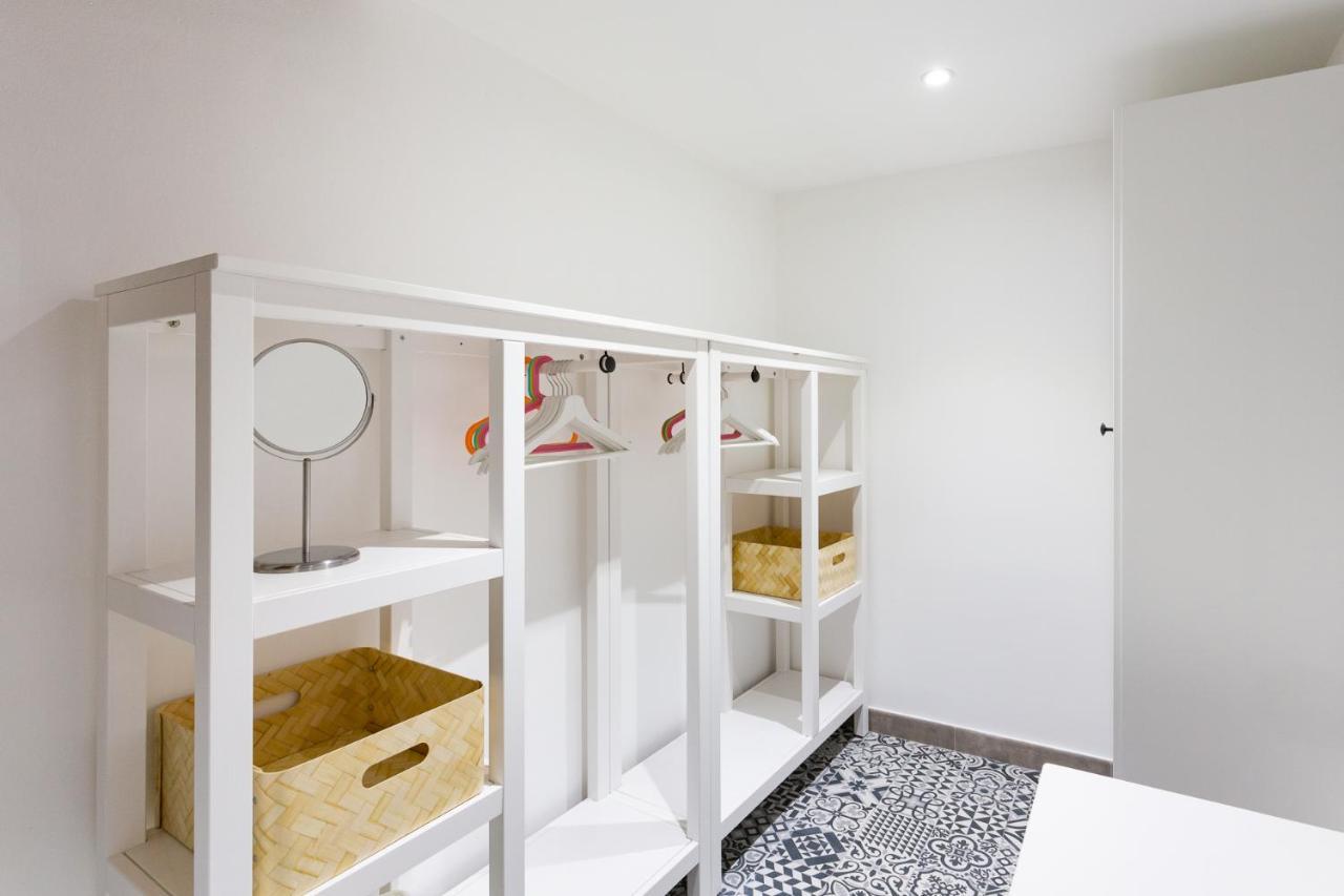 Stay U-Nique Apartments Travessera II Barcelona Luaran gambar
